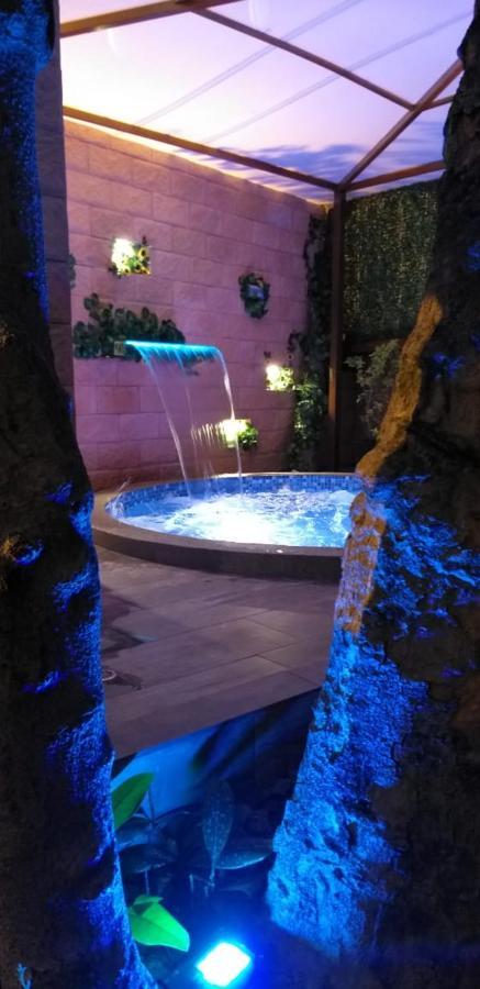 Hotel Boutique Spa Villa De Sant Quito Exterior photo