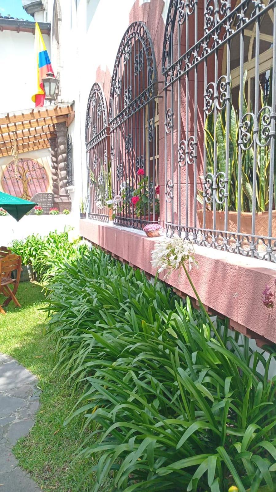 Hotel Boutique Spa Villa De Sant Quito Exterior photo