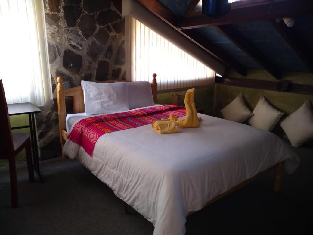 Hotel Boutique Spa Villa De Sant Quito Exterior photo
